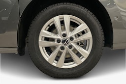 harmaa Volkswagen Multivan 2025 kuva 12.