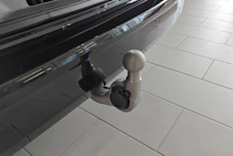 musta Volkswagen Multivan 2025 kuva 15.