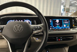 met. valkoinen Volkswagen Multivan 2025 kuva 23.