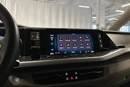 met. valkoinen Volkswagen Multivan 2025 kuva 26.