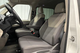 met. valkoinen Volkswagen Multivan 2025 kuva 34.