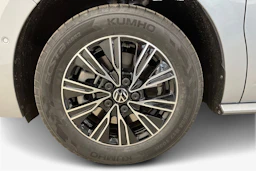 met. harmaa Volkswagen Multivan 2025 kuva 9.