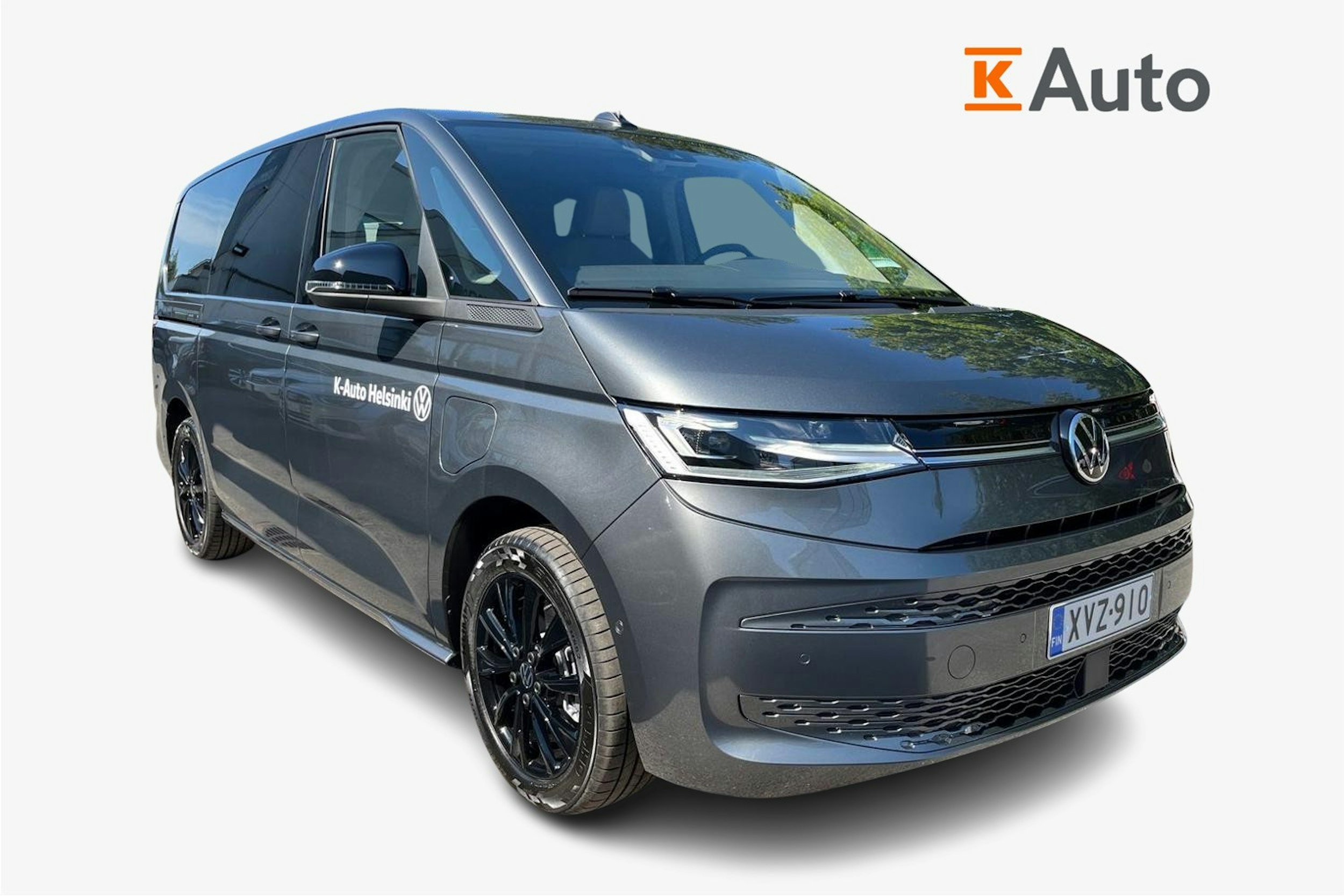 Harmaa Volkswagen Multivan 2025 kuva 1.