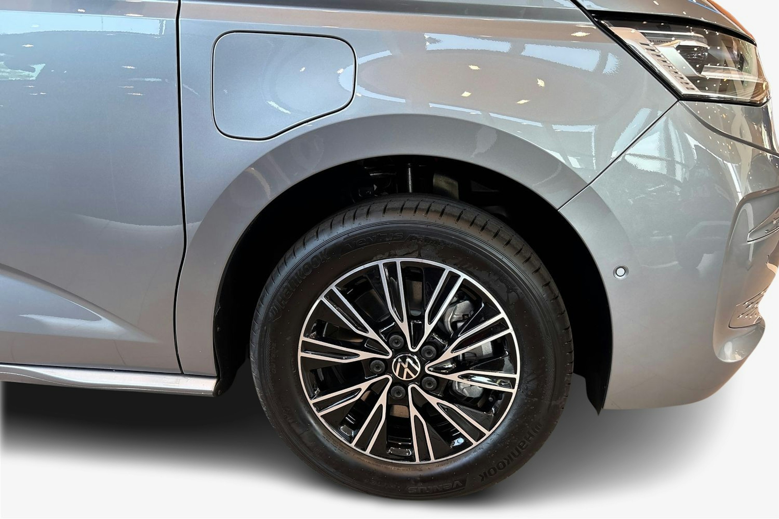 hopea Volkswagen Multivan 2025 kuva 11.