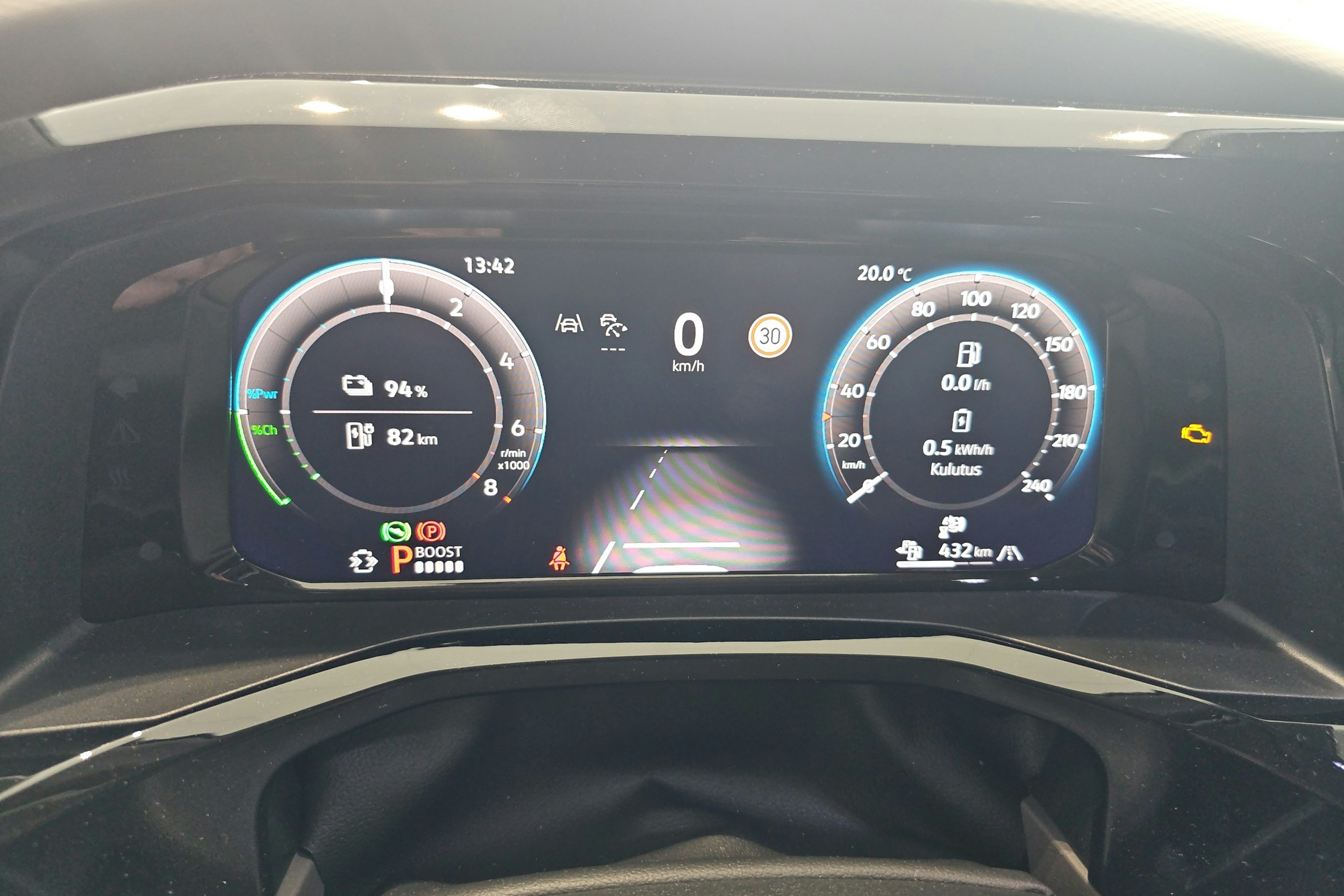 met. musta Volkswagen Multivan 2025 kuva 14.