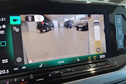 Harmaa Volkswagen Multivan 2025 kuva 28.