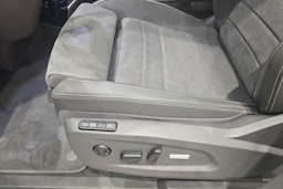 met. harmaa Volkswagen Multivan 2026 kuva 12.