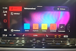 met. harmaa Volkswagen Multivan 2026 kuva 18.