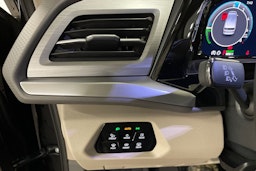 met. musta Volkswagen Multivan 2026 kuva 12.