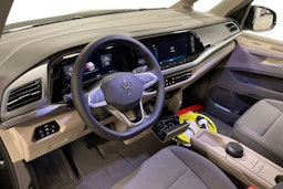 met. musta Volkswagen Multivan 2026 kuva 13.