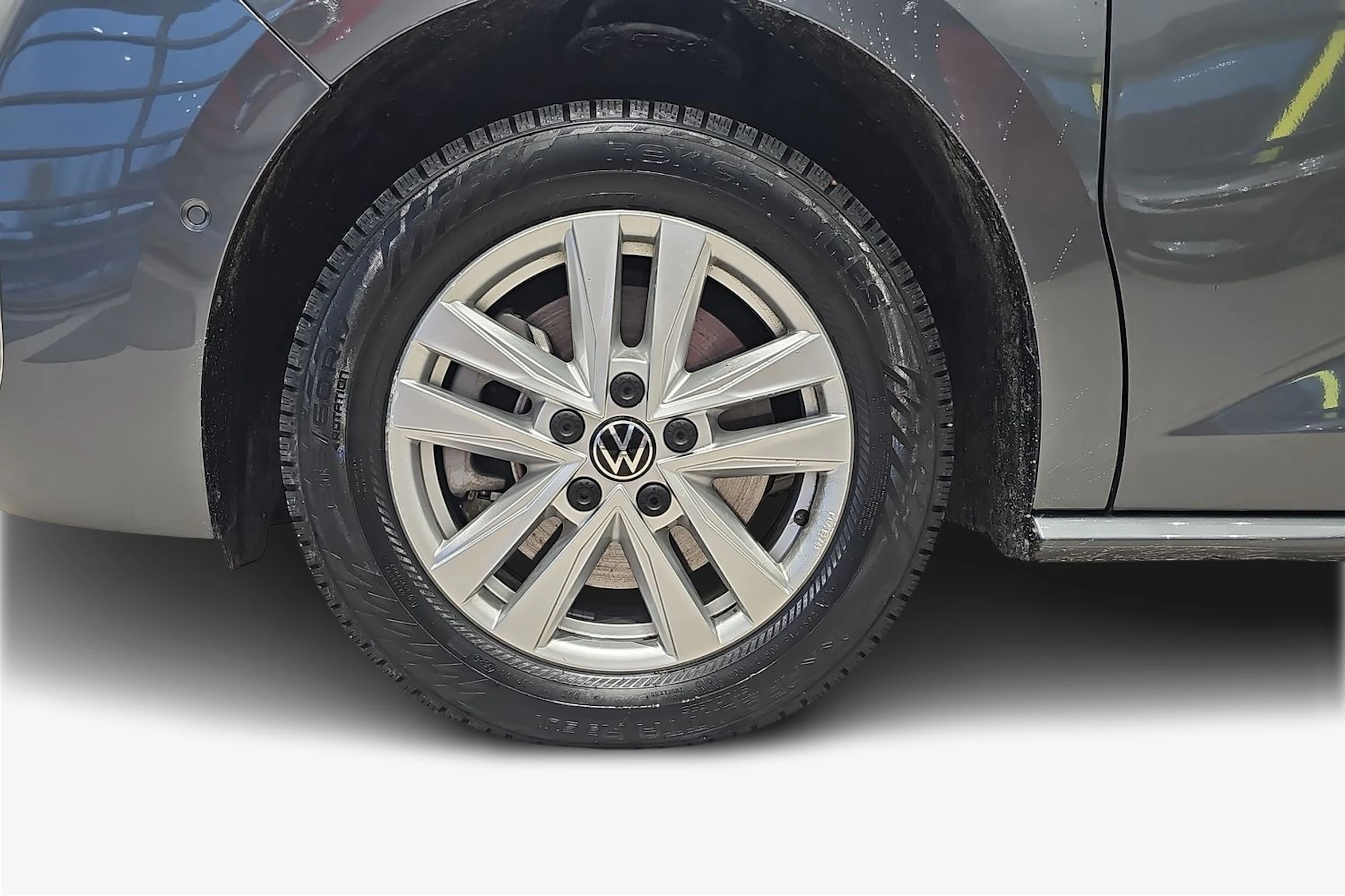 met. harmaa Volkswagen Multivan 2026 kuva 9.