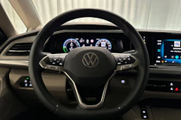 musta Volkswagen Multivan 2026 kuva 21.