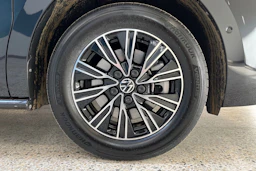 musta Volkswagen Multivan 2026 kuva 13.
