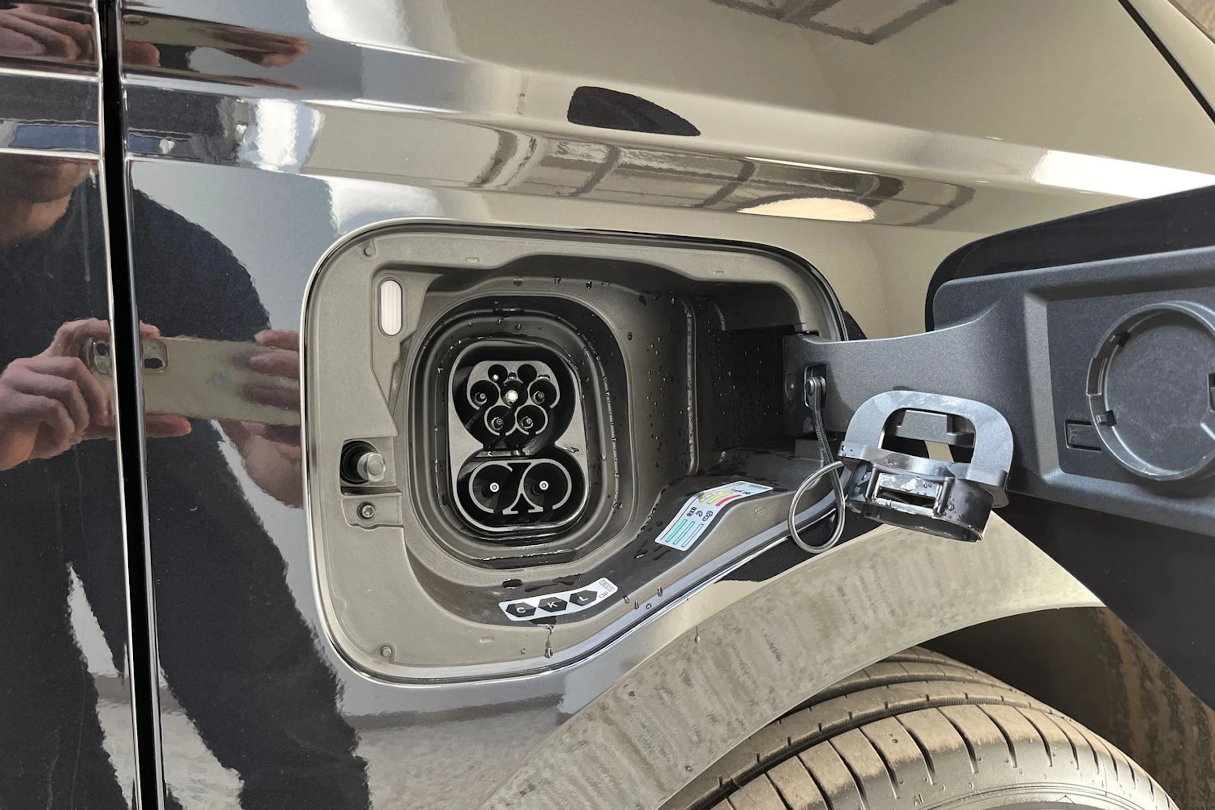 musta Volkswagen Multivan 2026 kuva 15.