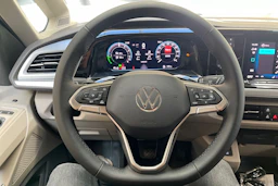 musta Volkswagen Multivan 2026 kuva 24.