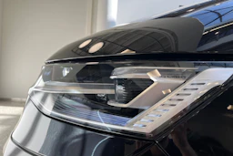 musta Volkswagen Multivan 2026 kuva 28.