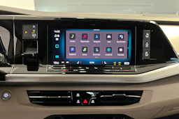 harmaa Volkswagen Multivan 2026 kuva 17.