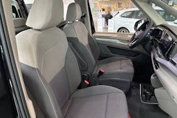 met. musta Volkswagen Multivan 2026 kuva 14.