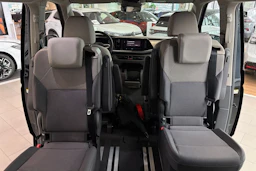 met. musta Volkswagen Multivan 2026 kuva 17.