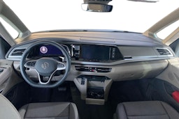 harmaa Volkswagen Multivan 2026 kuva 9.