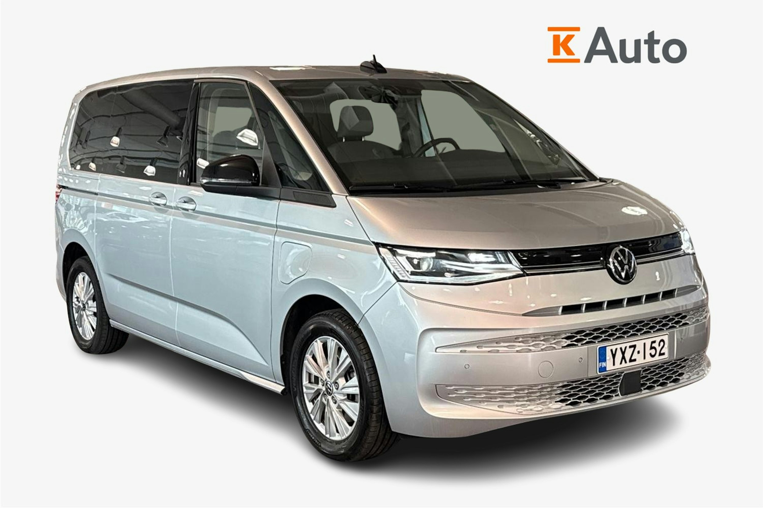 Harmaa Volkswagen Multivan Life 2024 kuva 1.