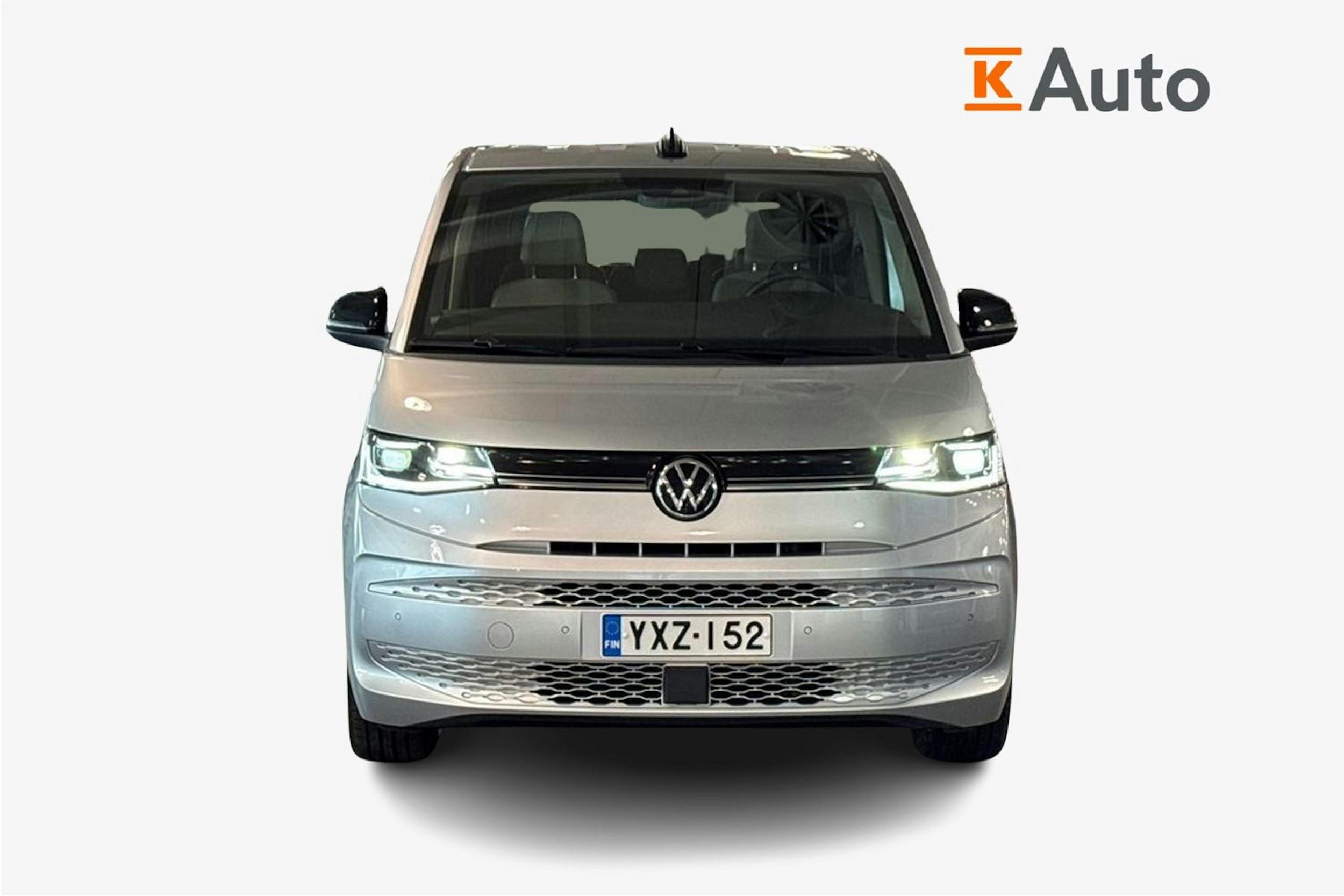 Harmaa Volkswagen Multivan Life 2024 kuva 4.