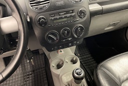 Musta Volkswagen NEW BEETLE 2004 kuva 15.