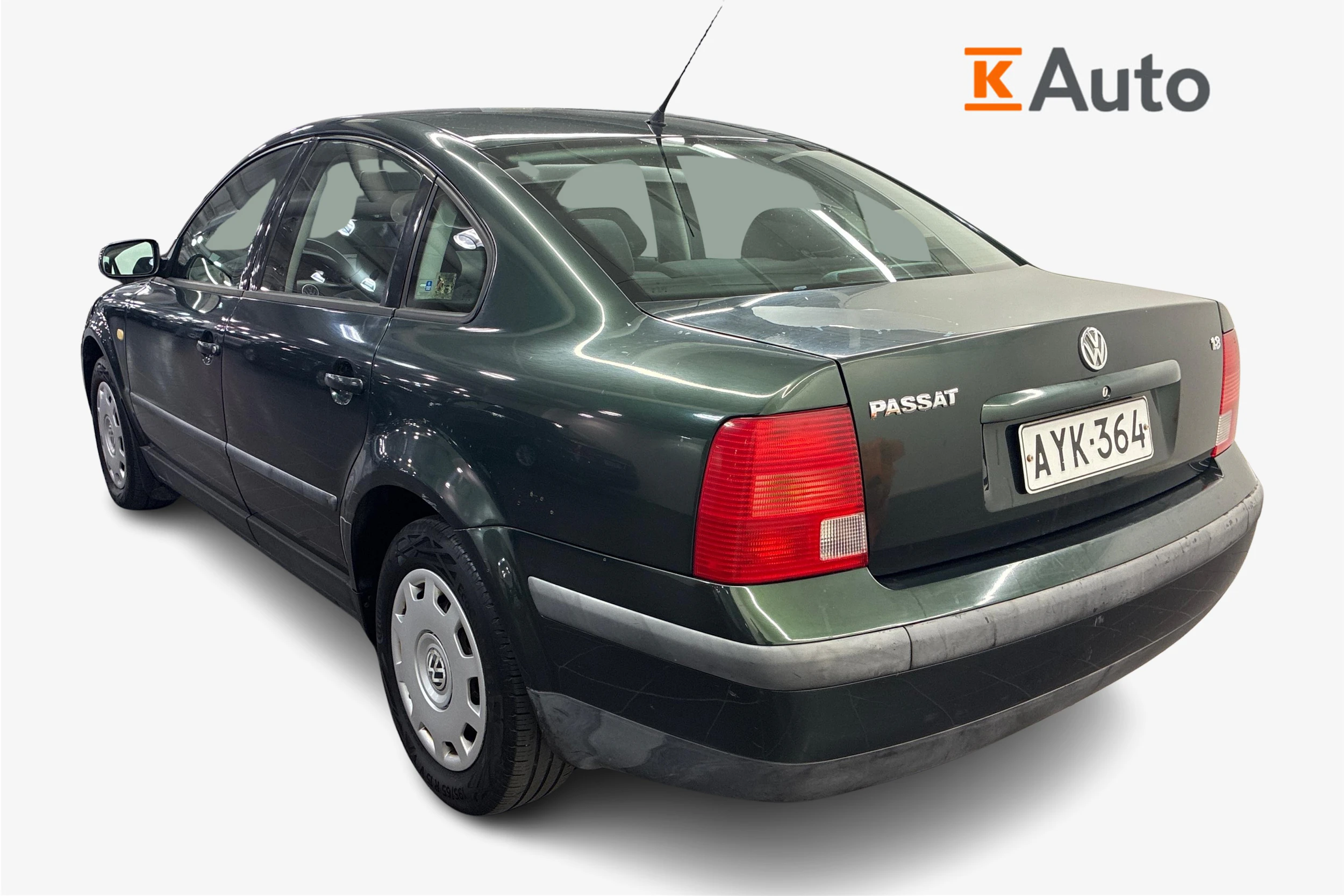 vihreä Volkswagen Passat 1998 kuva 2.