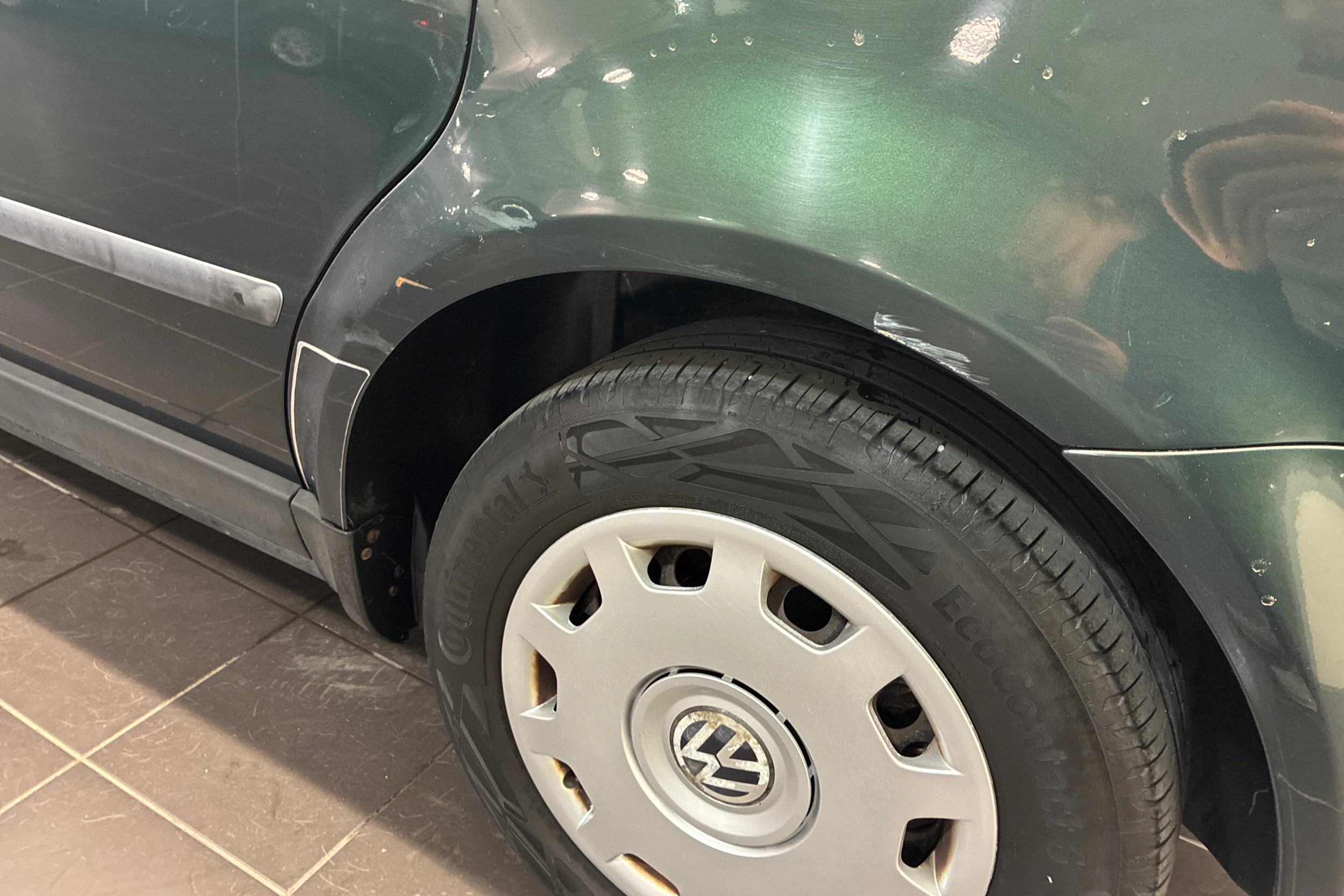 vihreä Volkswagen Passat 1998 kuva 12.