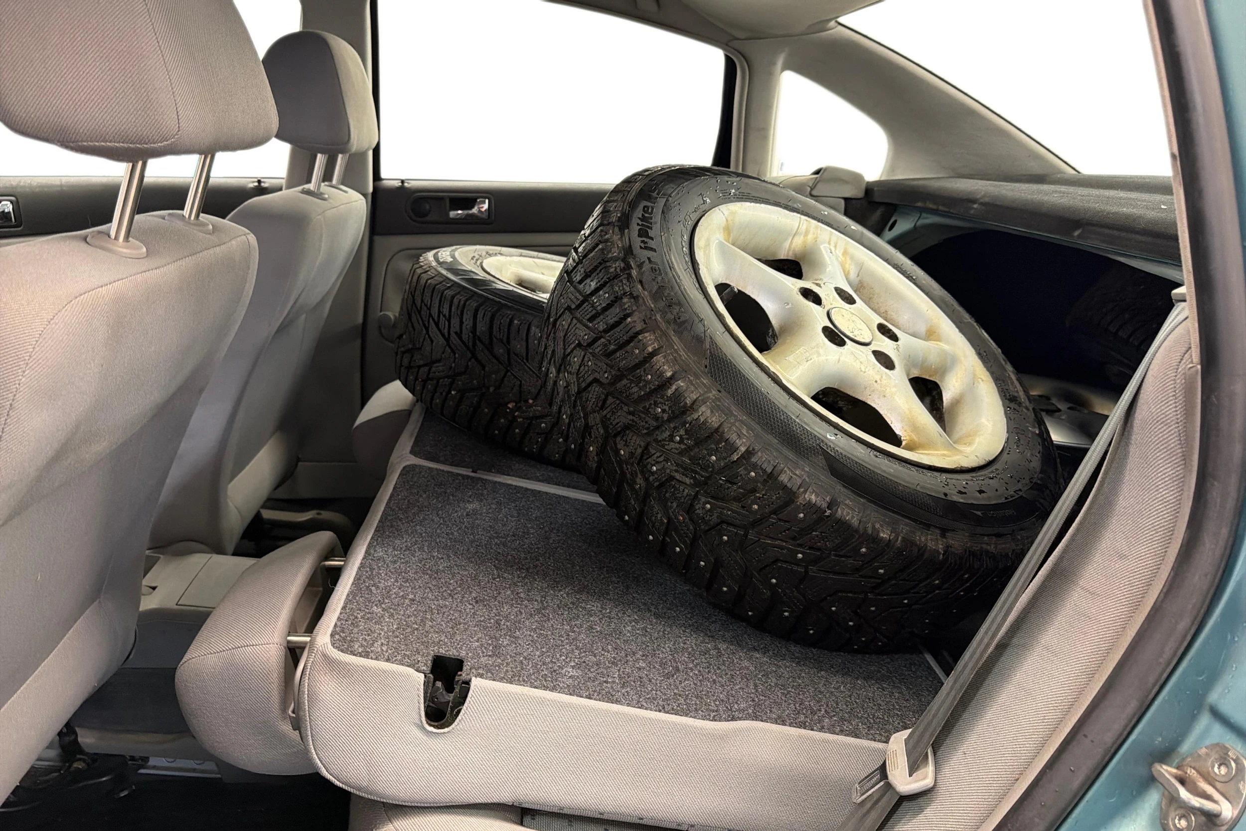 Vihreä Volkswagen PASSAT 2000 kuva 8.