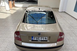 Ruskea (beige) Volkswagen PASSAT 2003 kuva 23.