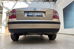 Ruskea (beige) Volkswagen PASSAT 2003 kuva 24.