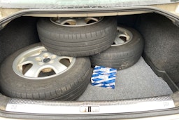 ruskea (beige) Volkswagen Passat 2004 kuva 14.