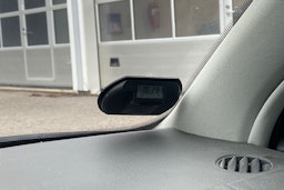 ruskea (beige) Volkswagen Passat 2004 kuva 15.