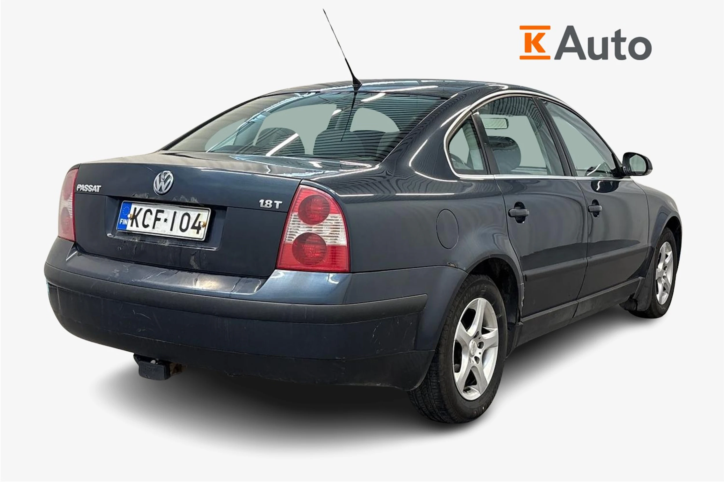 sininen Volkswagen Passat 2004 kuva 5.