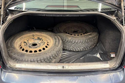 sininen Volkswagen Passat 2004 kuva 8.