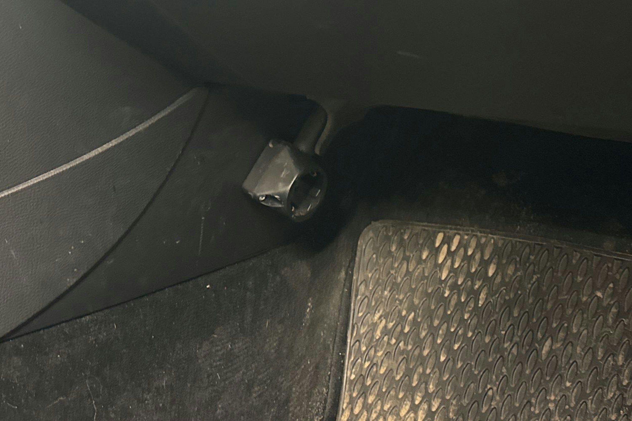 Musta Volkswagen PASSAT 2005 kuva 22.