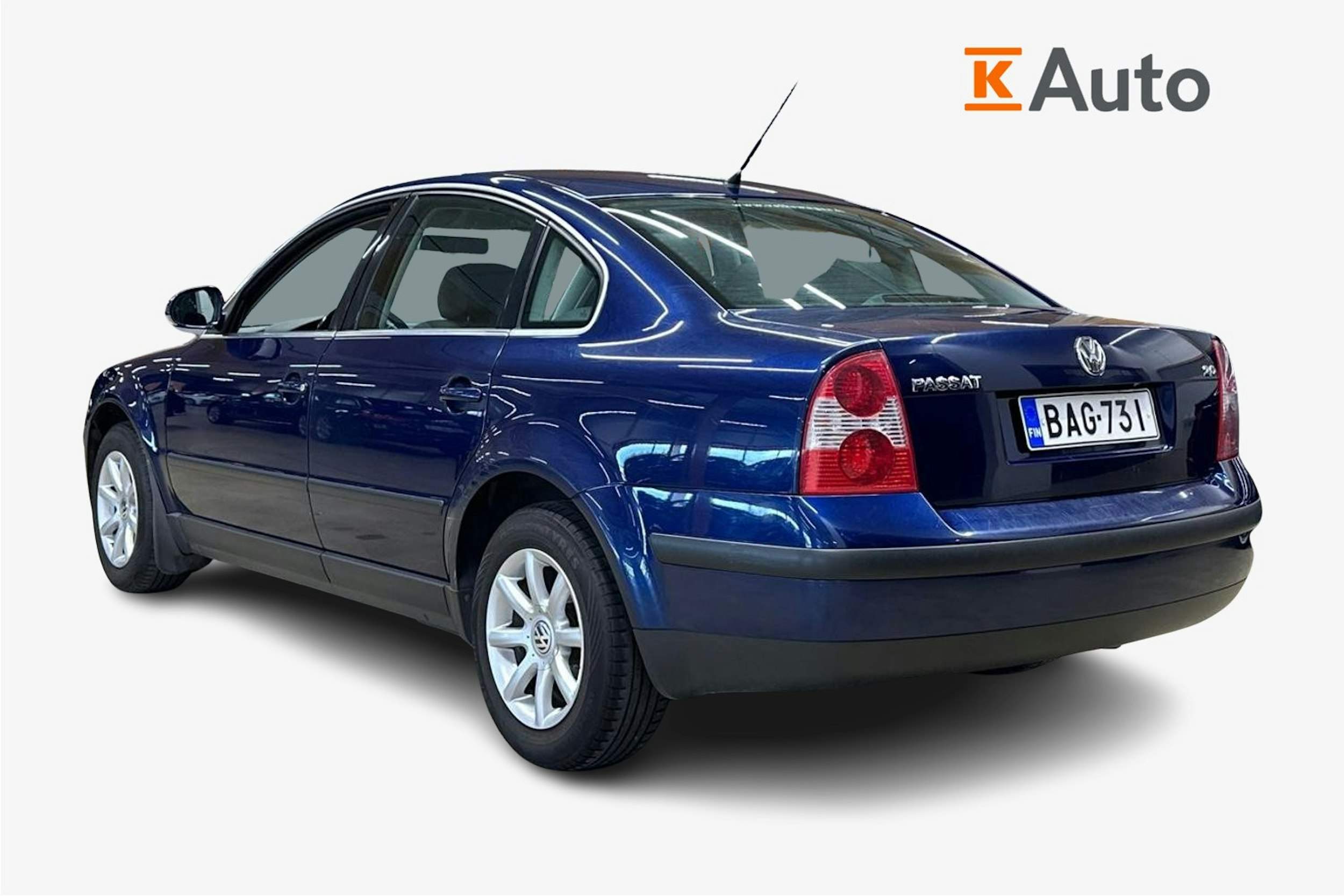 sininen Volkswagen Passat 2005 kuva 2.