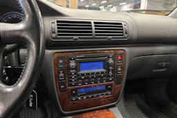 sininen Volkswagen Passat 2005 kuva 17.