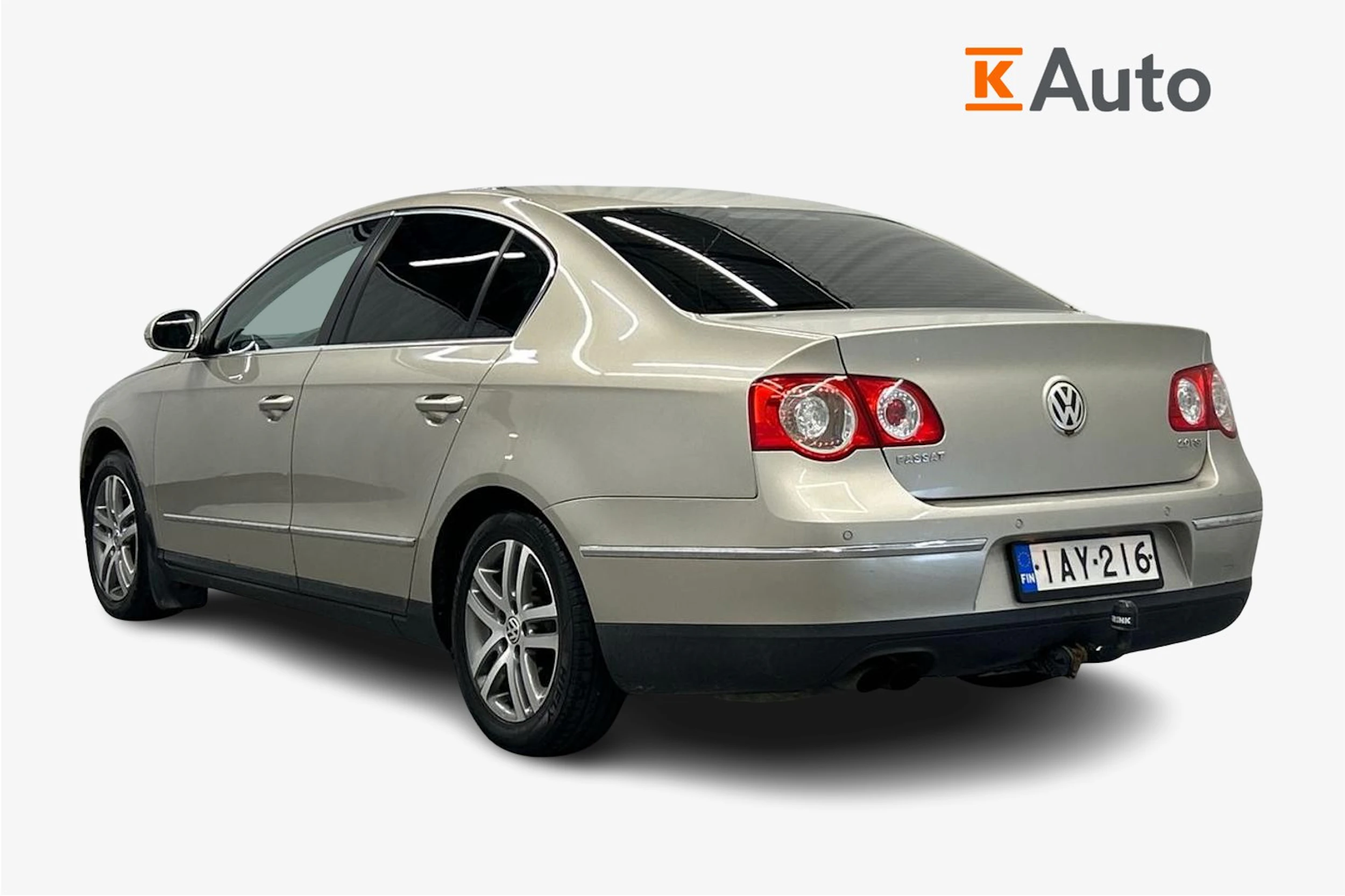 ruskea (beige) Volkswagen Passat 2006 kuva 3.