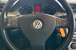Musta Volkswagen PASSAT 2006 kuva 11.