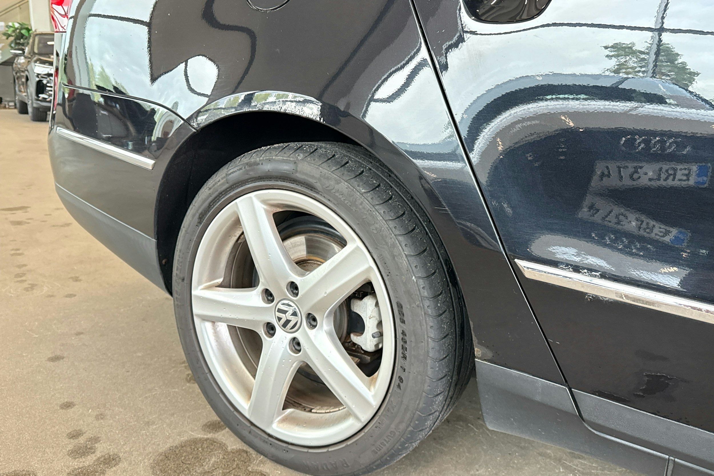 Musta Volkswagen PASSAT 2006 kuva 28.
