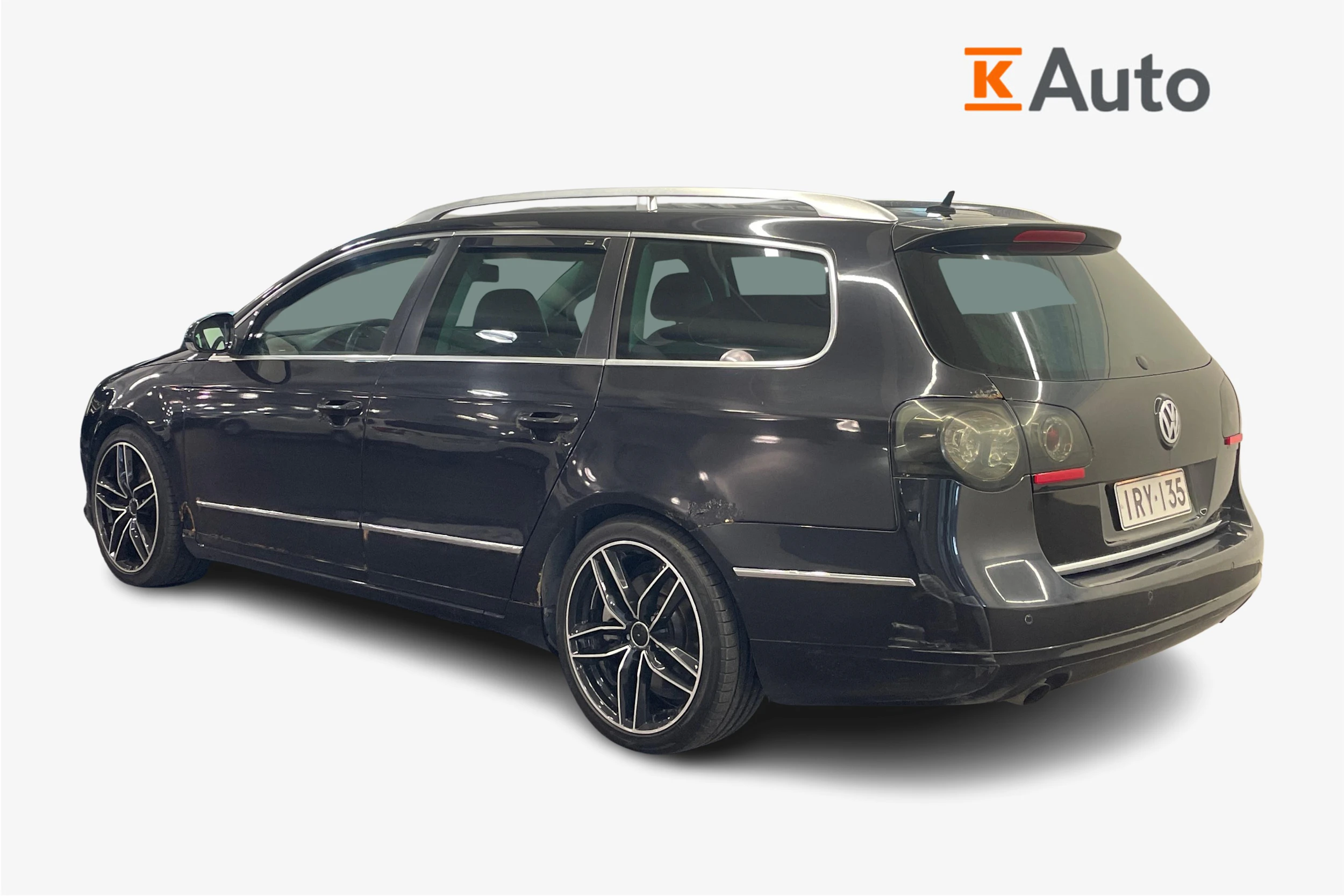 musta Volkswagen Passat 2006 kuva 2.