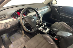 musta Volkswagen Passat 2006 kuva 6.