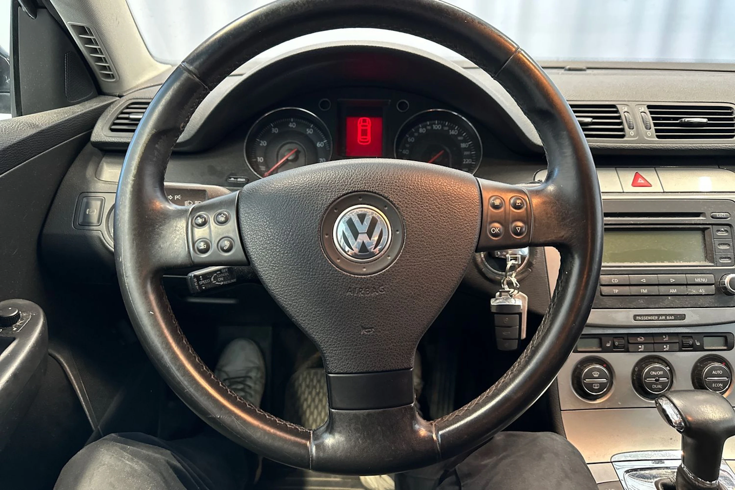 Musta Volkswagen Passat 2006 kuva 16.