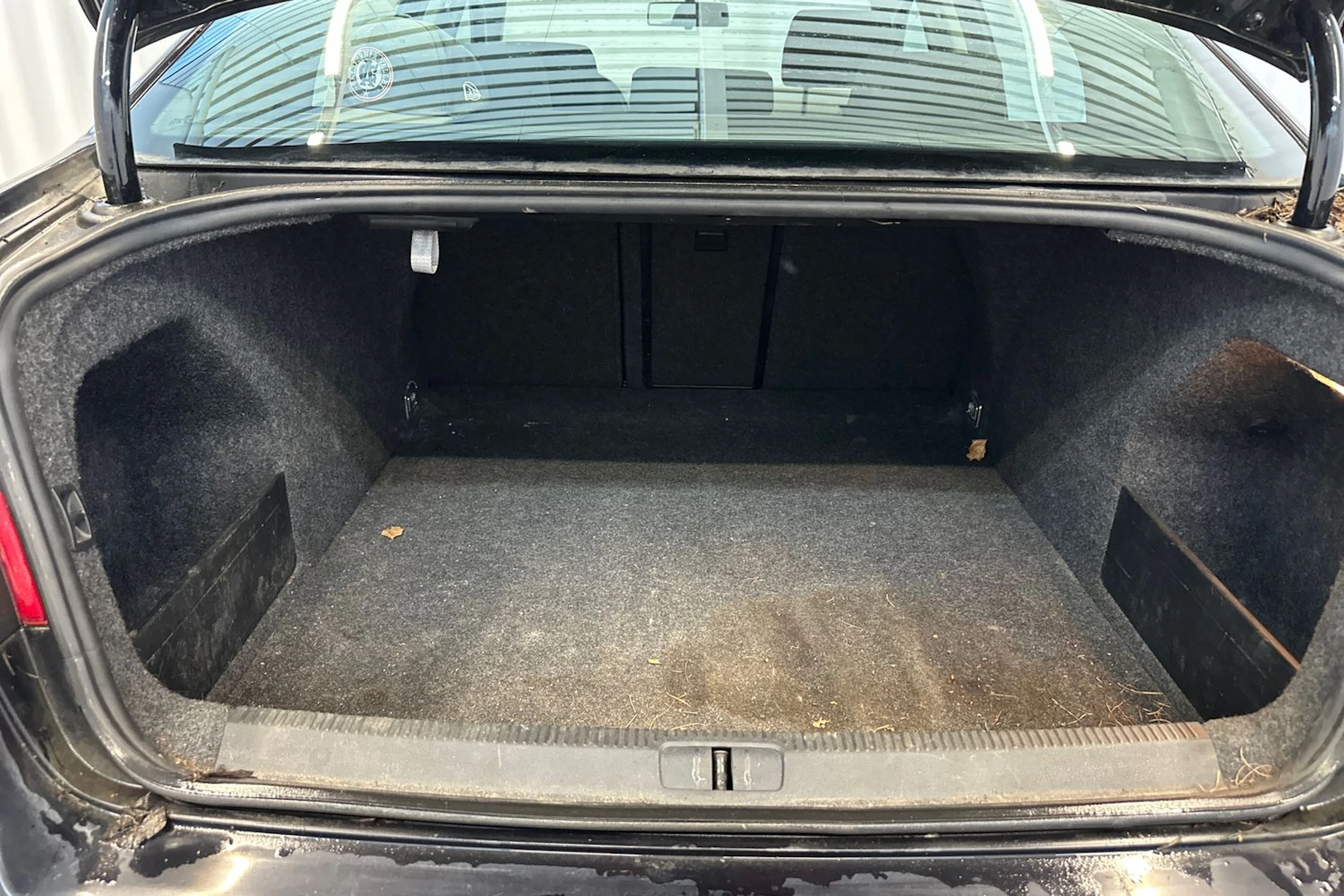 Musta Volkswagen Passat 2006 kuva 26.