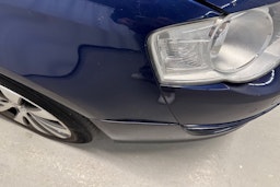 sininen Volkswagen Passat 2007 kuva 16.