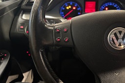 Musta Volkswagen PASSAT 2008 kuva 18.