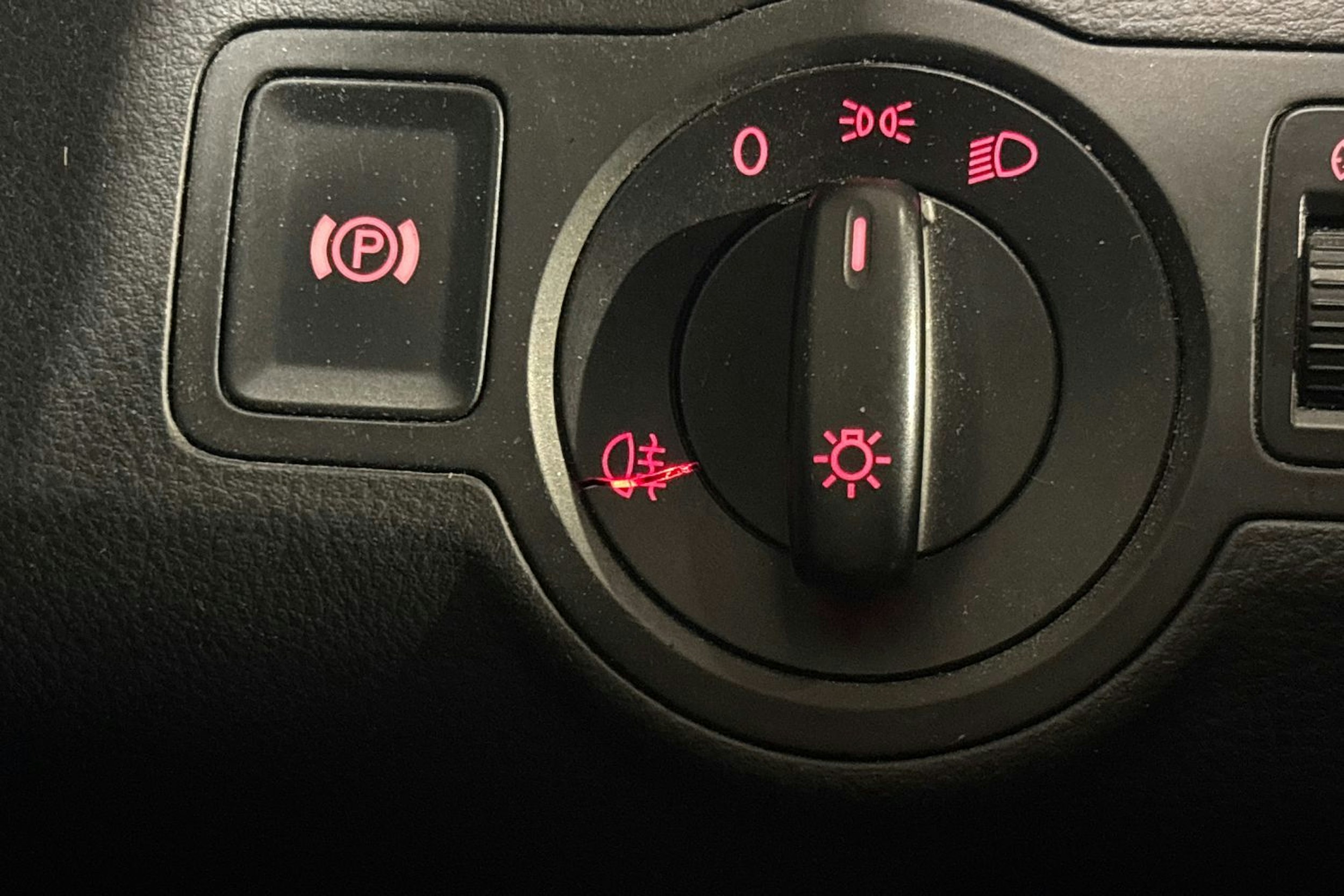 Musta Volkswagen PASSAT 2008 kuva 32.