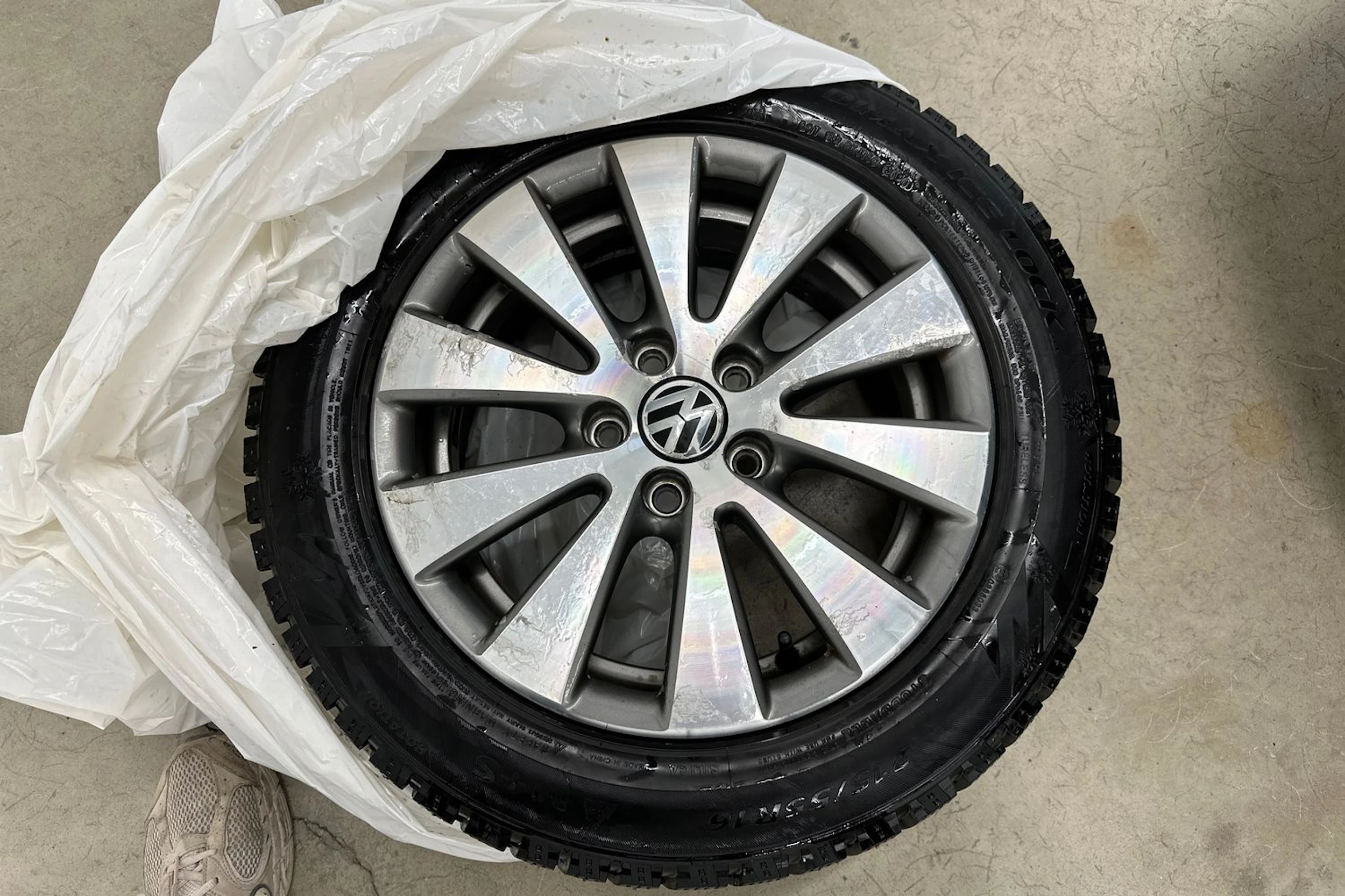 Musta Volkswagen PASSAT 2008 kuva 13.